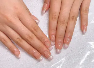 ネイル VIERU 🌈🎀💖のネイルデザイン