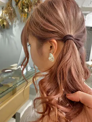 ロング カラー ヘアアレンジ leben serikaのヘアスタイル