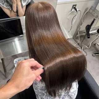 ロング カラー 🎀レイヤー×透明感 ×髪質改善🎀米田のヘアスタイル