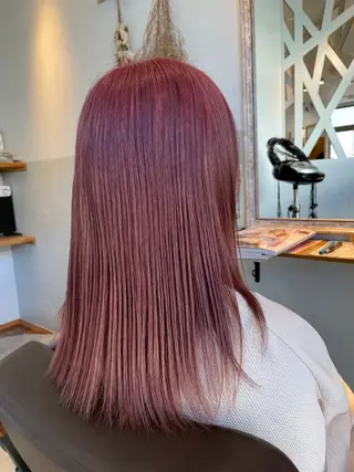 セミロング Suah カクイニチカ🪄🤍のヘアスタイル