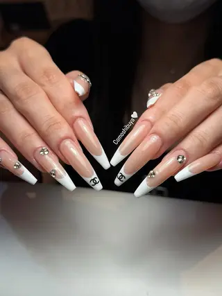 ネイル CoMo Nailのネイルデザイン