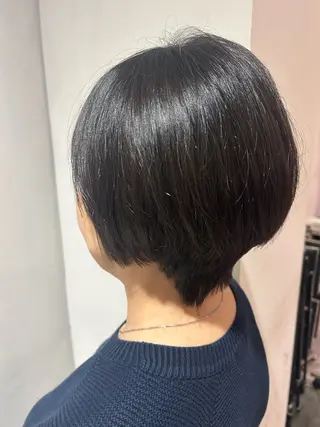 ショート カラー IT by ALBUM立川のヘアスタイル