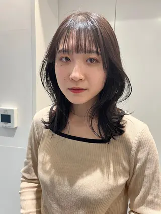 ミディアム カラー ヘアアレンジ satsuki 暖色・ブラウンカラーのヘアスタイル