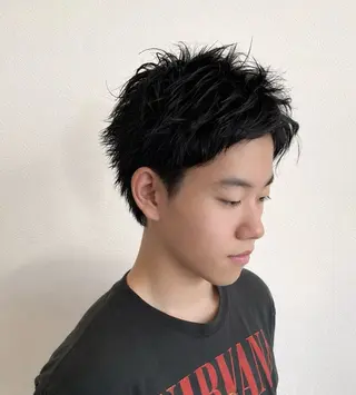 ショート メンズ 虻川 天秀のヘアスタイル