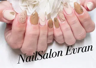 ネイル Nail salon Evranのネイルデザイン