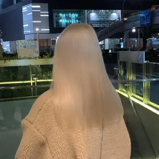 ロング カラー れい🫧 ハイトーン特化のヘアスタイル