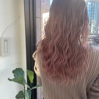 ロング カラー 川上 紗也加のヘアスタイル