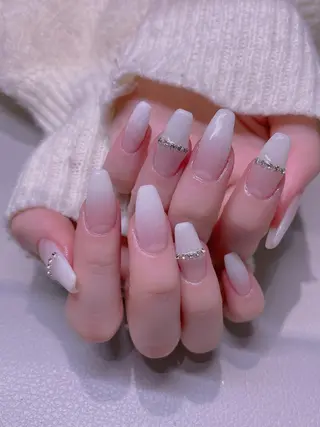 ネイル 美爪パラジェル導入店 Sunnilyのネイルデザイン