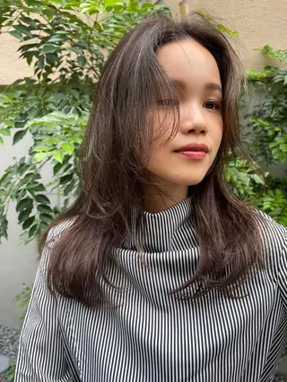 セミロング ラベンダー/レイヤー スタイル🤎mamiのヘアスタイル
