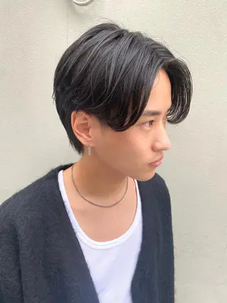 ショート タナカ レイのヘアスタイル