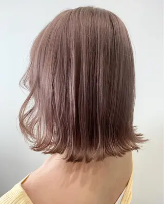 ショート カラー 薄田 珠美のヘアスタイル