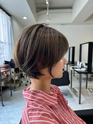 ショート 髪質改善ストレート オルメントのヘアスタイル
