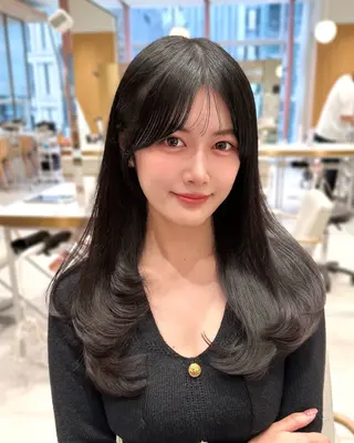 セミロング カラー 🇰🇷韓国風くびれ ヘア🇰🇷中村優大のヘアスタイル