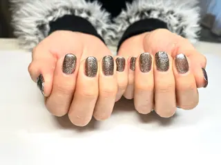 ネイル 岸本 郁美のネイルデザイン