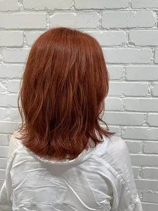 ミディアム カラー 澤田 しおりのヘアスタイル