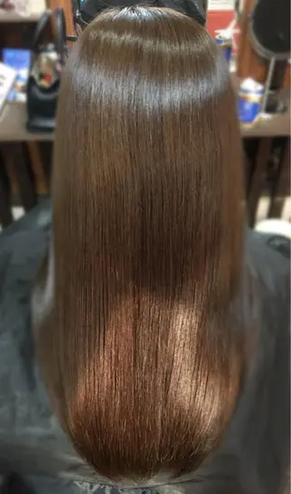 ロング カラー パーマ ヘアアレンジ メンズ キッズ ネイル マツエク・マツパ 美髪を叶える髪質改善 サロン／吉田剛弘のヘアスタイル