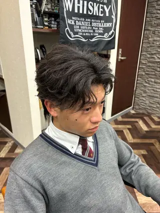 ミディアム 師玉 功一のヘアスタイル