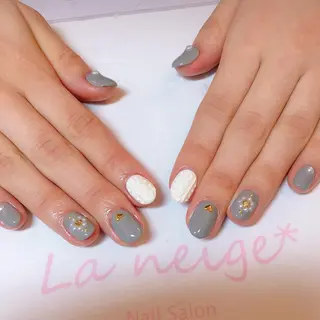 ネイル La neige* yuki 🐩🌙のネイルデザイン