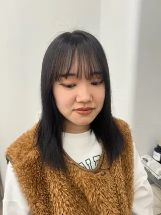 セミロング ハルカ 透明感カラー 美髪縮毛矯正🥣のヘアスタイル