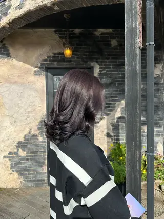 ミディアム カラー 🦖ノザワ リンカ🦖のヘアスタイル