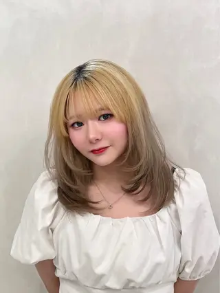 セミロング 銀座/レイヤー/ 透明感カラー✨りくのヘアスタイル