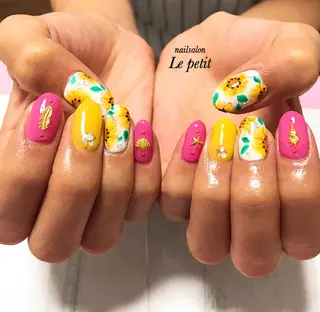 ネイル 石野 広佳のネイルデザイン