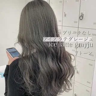 ロング メンズ 艶感ミルクティー🤍 色落ち綺麗🤍ともやのヘアスタイル