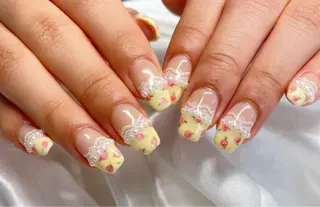 ネイル celica所属・松田 由真のネイルデザイン