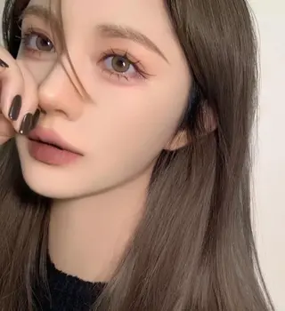 マツエク・マツパ 椿森 美瑠紅の眉毛・アイブロウイメージ