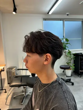 メンズ 保立/フェザーパーマ /メンズカット千葉のヘアスタイル