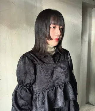 セミロング パーマ、髪質改善 カズマのヘアスタイル