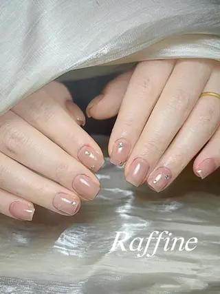 ネイル RAFFINE haru🦋🩵のネイルデザイン