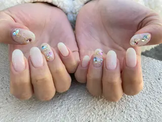 ミディアム ネイル ✴︎ Delightのネイルデザイン