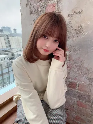 ミディアム カラー 新宿✨顔周りカット 韓国ヘア/坂本亜裟海のヘアスタイル