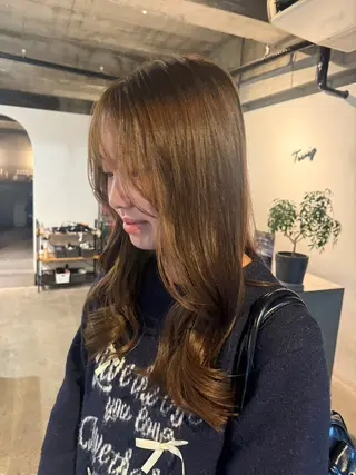 ロング 寺本 奈央のヘアスタイル