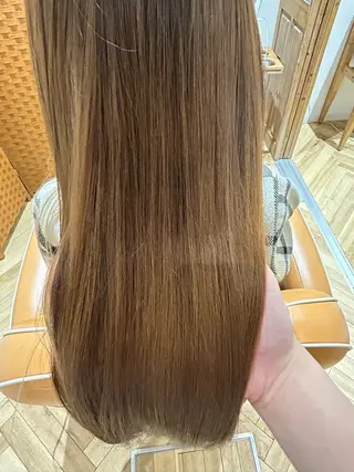 ロング カラー 似合わせ 顔周りYUUGAのヘアスタイル
