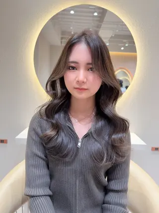 セミロング カラー 縮毛矯正✨🫧 レイヤー川村利幸のヘアスタイル