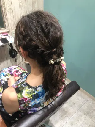 ヘアアレンジ みやもと まなみのヘアスタイル