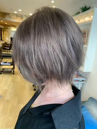 ショート 渋谷ハイトーン/ デザインカラー阿部のヘアスタイル