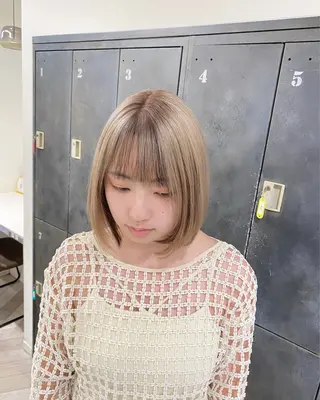 ミディアム ショートヘアとカラー の専門家/もりしーのヘアスタイル