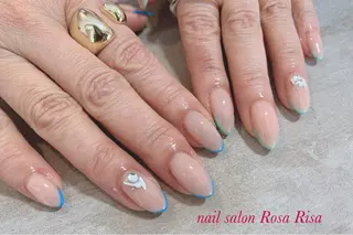 ミディアム ネイル ネイルスタジオ シェイクユアハンズのネイルデザイン