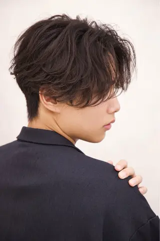 ミディアム tatsuya /フェザーパーマのヘアスタイル