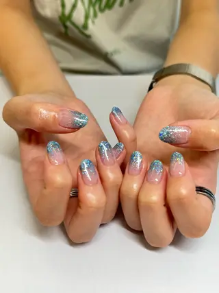 ネイル WHITELY みどりのネイルデザイン