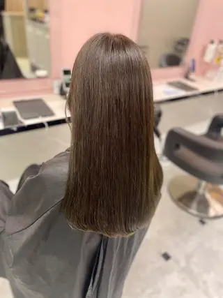 セミロング うる艶トレンドヘア 🕊️上野BABYのヘアスタイル