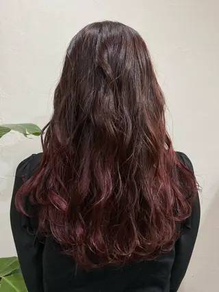 ロング カラー ヘアアレンジ 暗髪カラー🫐パーマ おくだりんかのヘアスタイル