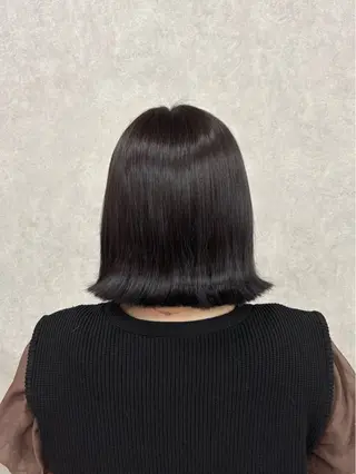 ミディアム カラー 倉澤 愛理のヘアスタイル