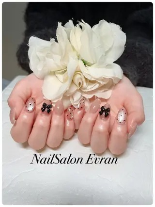 ネイル Nail salon Evranのネイルデザイン