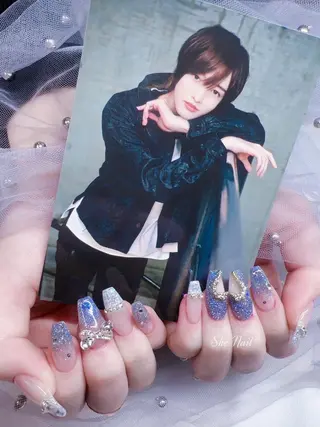 ネイル She   Nail所属・ISA_ BELLAのネイルデザイン