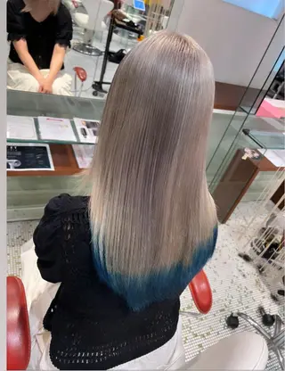 ミディアム カラー ⚠️激安ブリーチで 後悔してる方へ⚠️のヘアスタイル