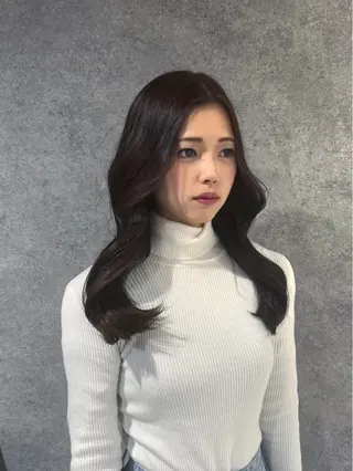 カラー 紅都🫧透明感 水光カラー🫧のヘアスタイル